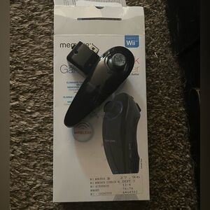 Memorex Wireless Wii Sidekick Gaming controller